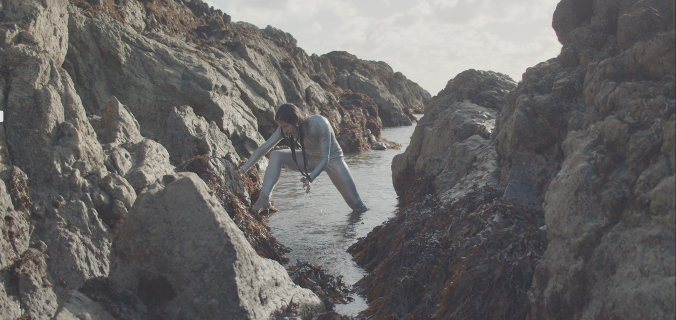 Moon Rising X ©Jamie Quantrill